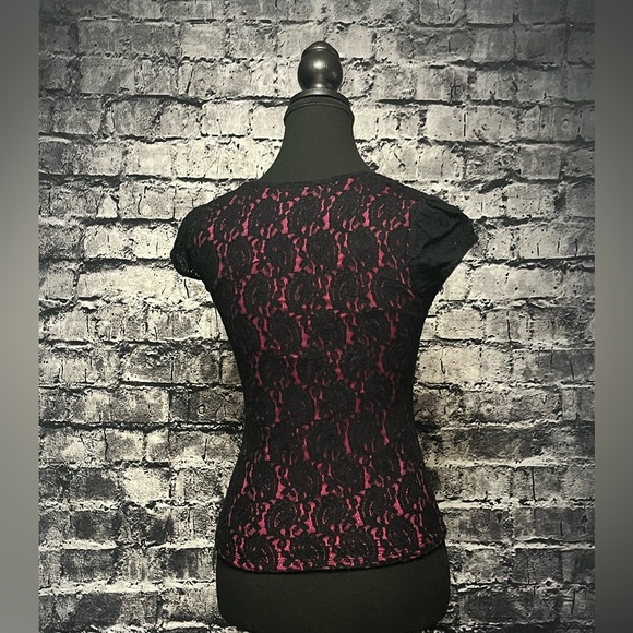 Digital Clothing Top - Picture 2 of 5